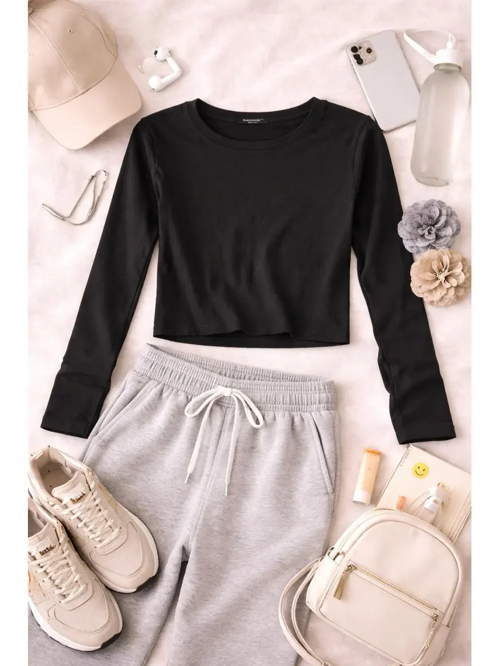 Aritzia's Babaton Women's Crew Neck Crop Long Sleeve Pullover Top Black Size XS